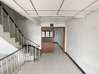 À vendre 1 chambre local commercial à Mueang Chon Buri, Chonburi