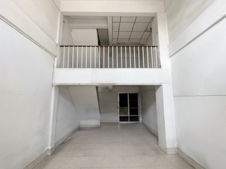 À vendre 1 chambre local commercial à Mueang Chon Buri, Chonburi