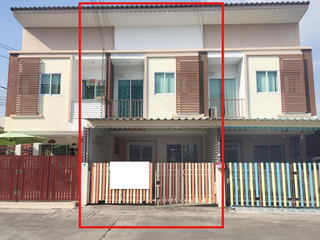 Reihenhaus zum Kauf mit 2 Zimmer in Si Racha, Chonburi
