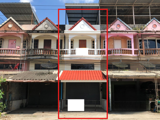 À vendre 20 chambres local commercial à Si Racha, Chonburi