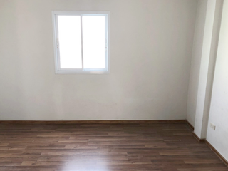Reihenhaus zum Kauf mit 1 Zimmer in Mueang Chon Buri, Chonburi