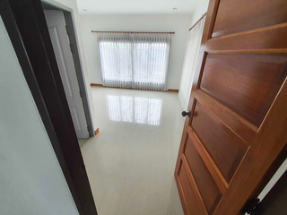 Casa en venta de 2 habitaciones en Phan Thong, Chonburi