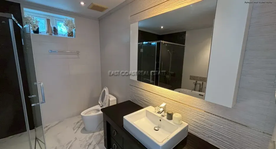 À vendre 4 chambres maison à Jomtien, Pattaya