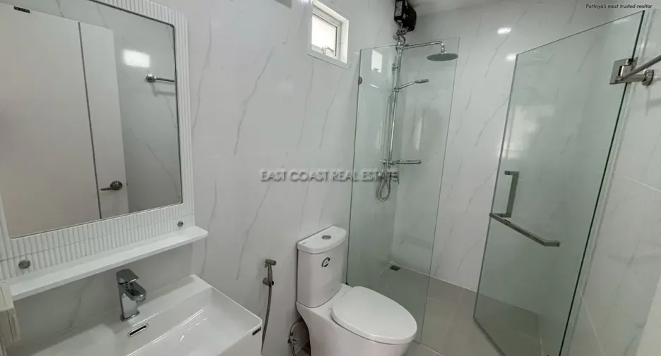 À vendre 4 chambres maison à Jomtien, Pattaya