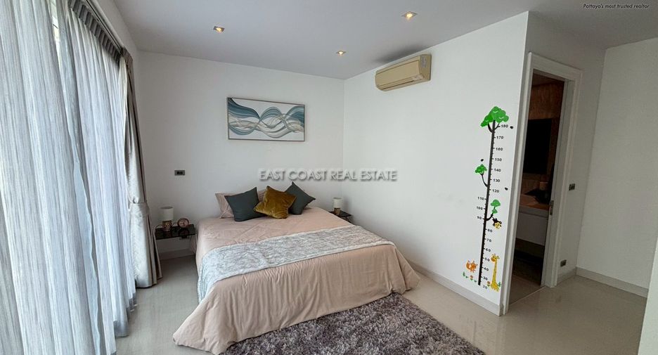 For sale 4 ベッドルーム house in Bang Lamung, Chonburi