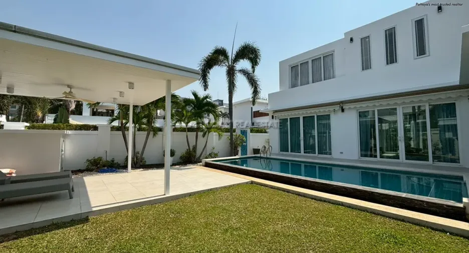 À vendre 4 chambres maison à Jomtien, Pattaya