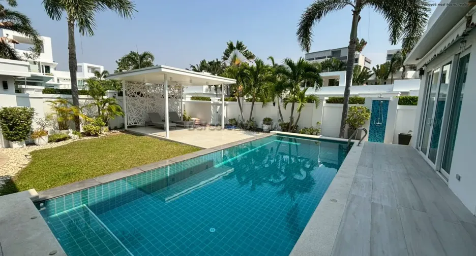 À vendre 4 chambres maison à Jomtien, Pattaya