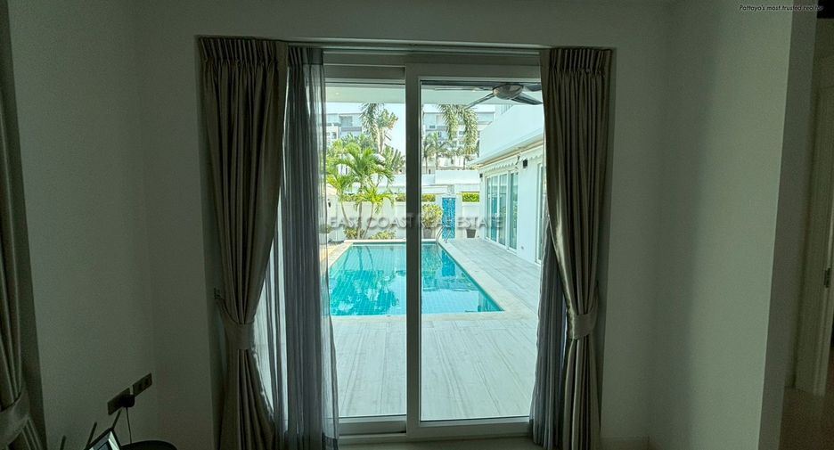 For sale 4 ベッドルーム house in Bang Lamung, Chonburi