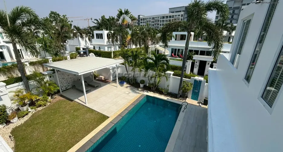 À vendre 4 chambres maison à Jomtien, Pattaya