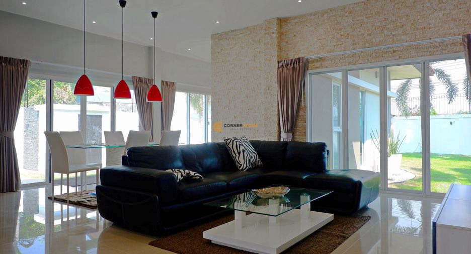 For rent and for sale 4 bedrooms house in Bang Lamung, Chonburi