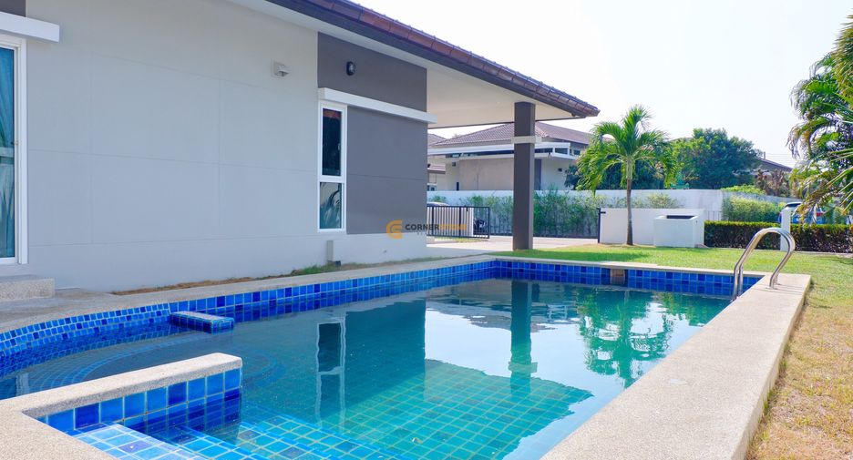For rent and for sale 4 bedrooms house in Bang Lamung, Chonburi