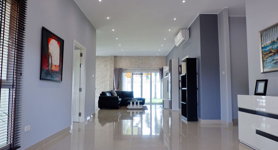 For rent and for sale 4 bedrooms house in Bang Lamung, Chonburi