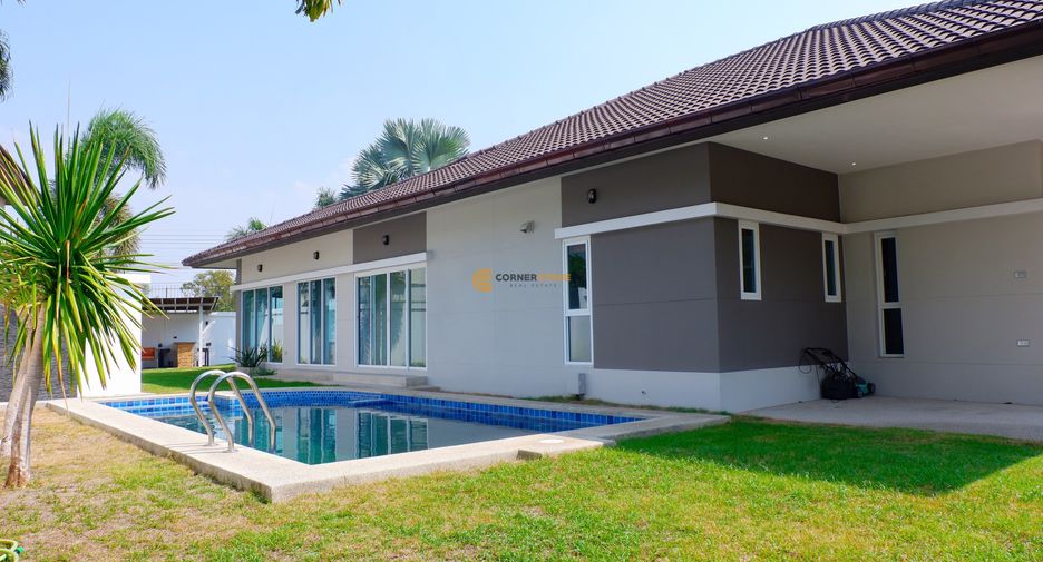 For rent and for sale 4 bedrooms house in Bang Lamung, Chonburi