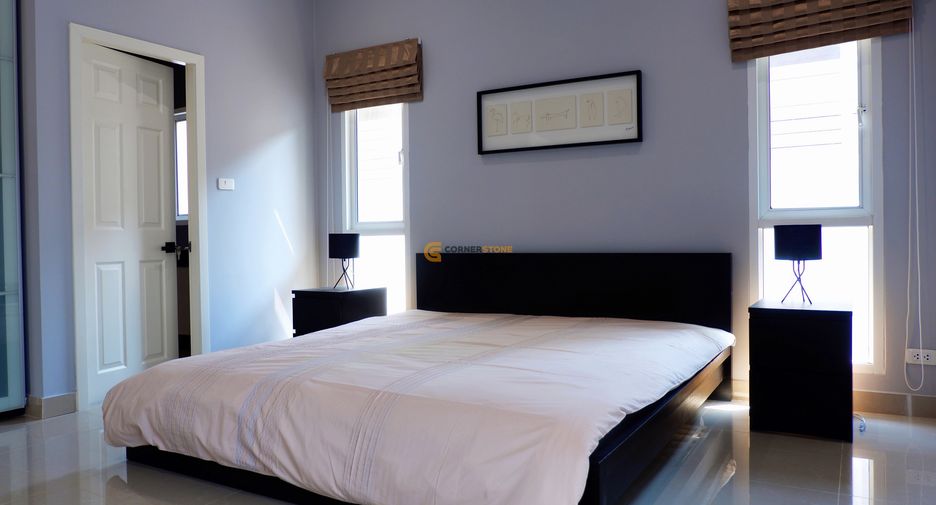 For rent and for sale 4 bedrooms house in Bang Lamung, Chonburi