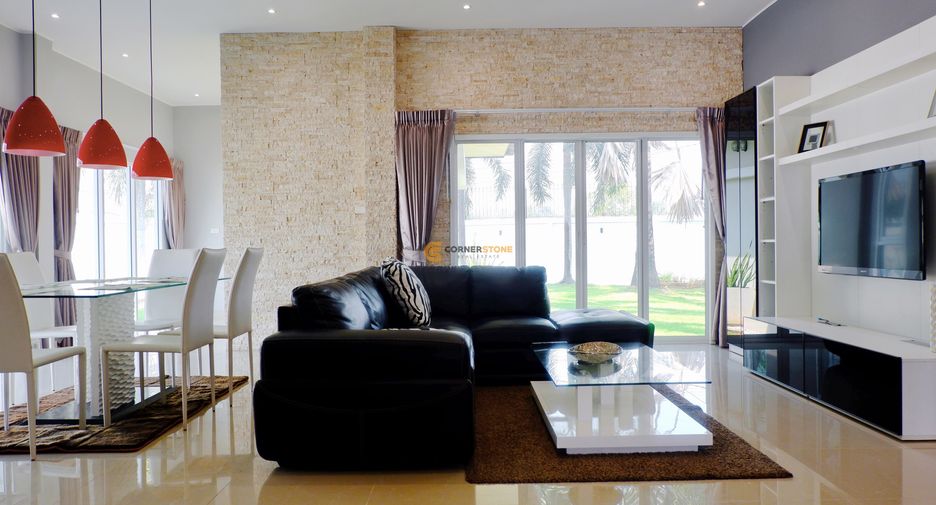 For rent and for sale 4 bedrooms house in Bang Lamung, Chonburi
