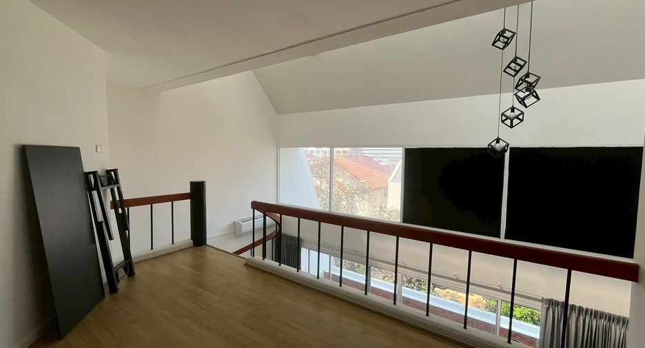 Condo en alquiler de 3 habitaciones en Bang Lamung, Chonburi