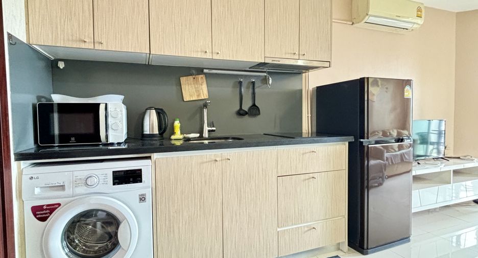 For sale 1 bed condo in Bang Lamung, Chonburi