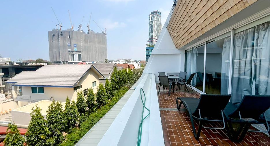 Condo en alquiler de 2 habitaciones en Bang Lamung, Chonburi