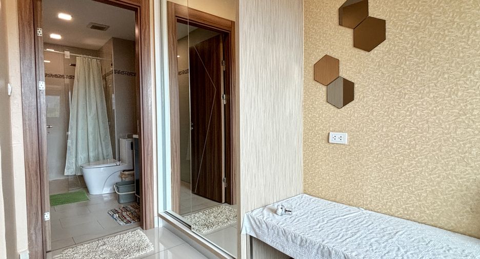 À vendre 1 chambre condo à Bang Lamung, Chonburi