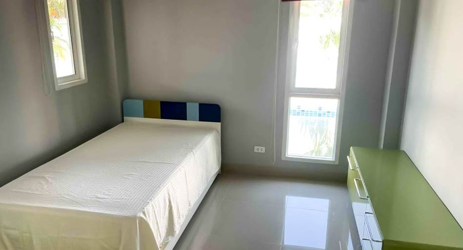 Haus zum Kauf mit 4 Zimmer in Bang Lamung, Chonburi