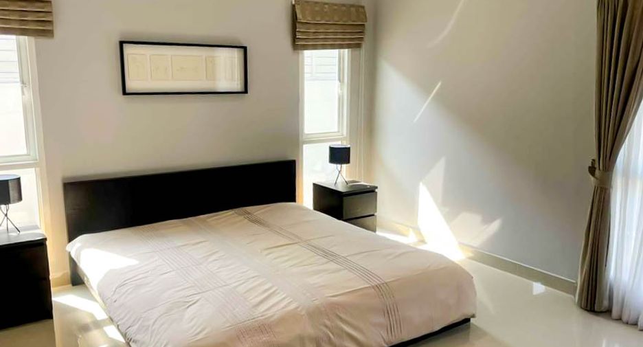 Haus zum Kauf mit 4 Zimmer in Bang Lamung, Chonburi