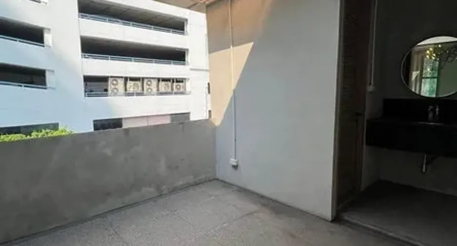 For rent retail Space in Phaya Thai, Bangkok