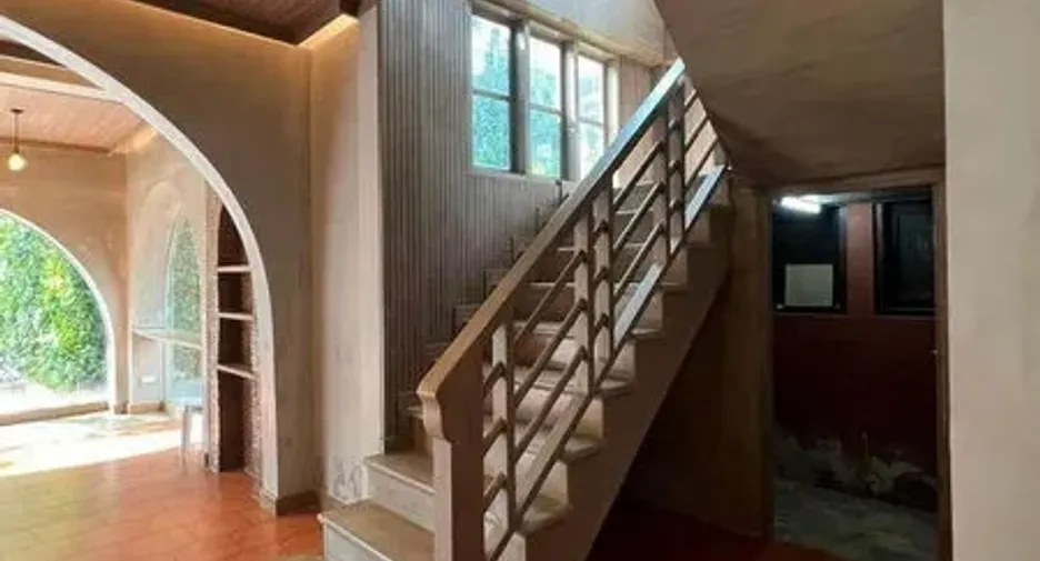 For rent retail Space in Phaya Thai, Bangkok