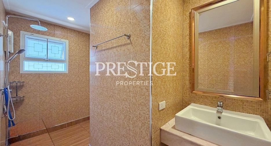 For sale and for rent 3 bedrooms house in Bang Lamung, Chonburi