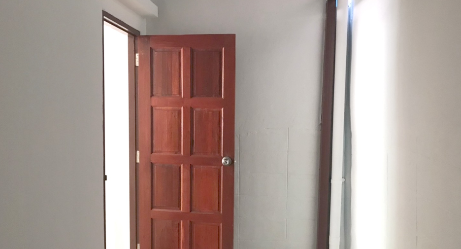 For sale 2 bedrooms retail Space in Bang Lamung, Chonburi