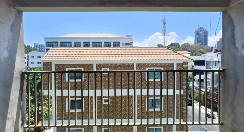 For sale 1 bed condo in Bang Lamung, Chonburi