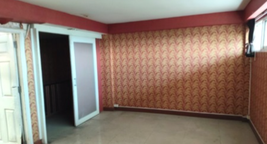 Reihenhaus zum Kauf mit 5 Zimmer in Bang Kruai, Nonthaburi