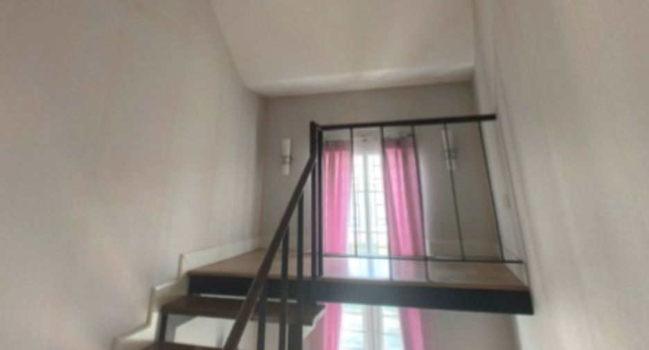 Casa en venta de 3 habitaciones en Bang Khen, Bangkok