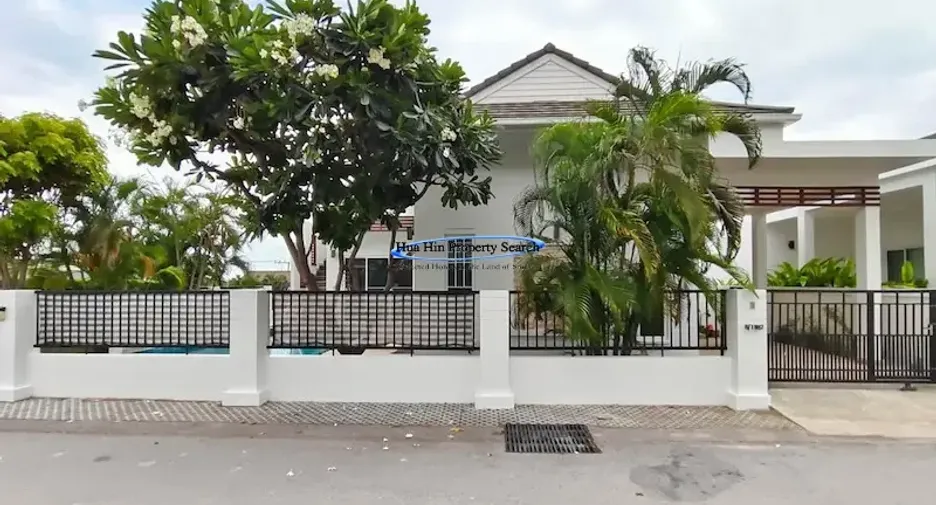 For sale 2 ベッドルーム house in Hua Hin, Prachuap Khiri Khan