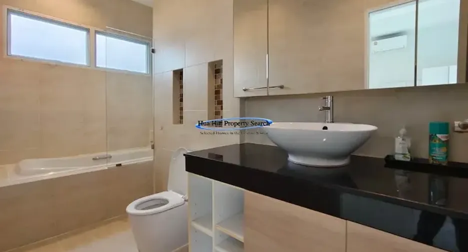 For sale 2 ベッドルーム house in Hua Hin, Prachuap Khiri Khan