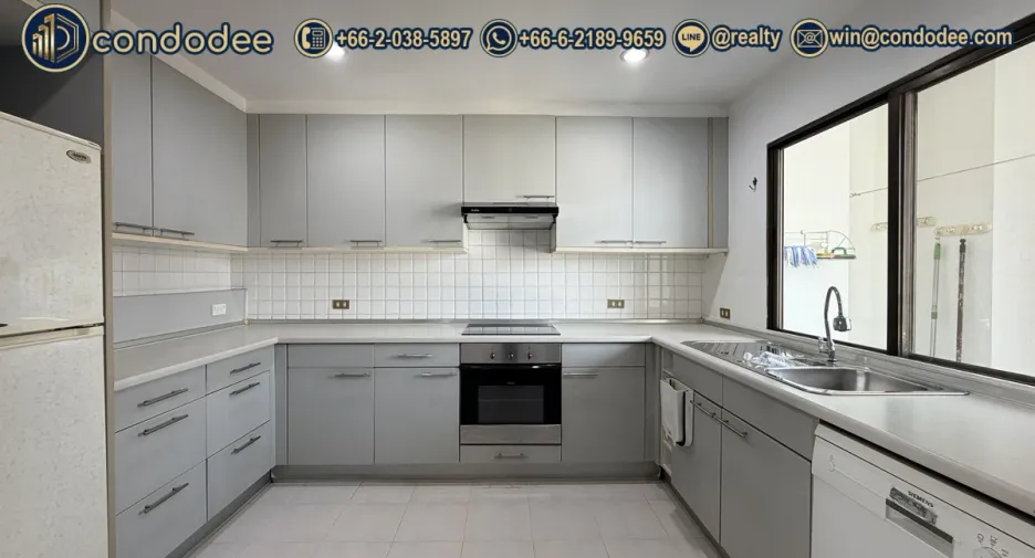 Wohnung zum Kauf mit 3 Zimmer in Khlong Toei, Bangkok