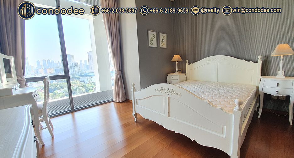 À vendre 2 chambres condo à Sathon, Bangkok