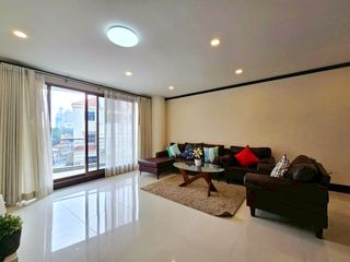 À louer 3 chambres condo à Watthana, Bangkok