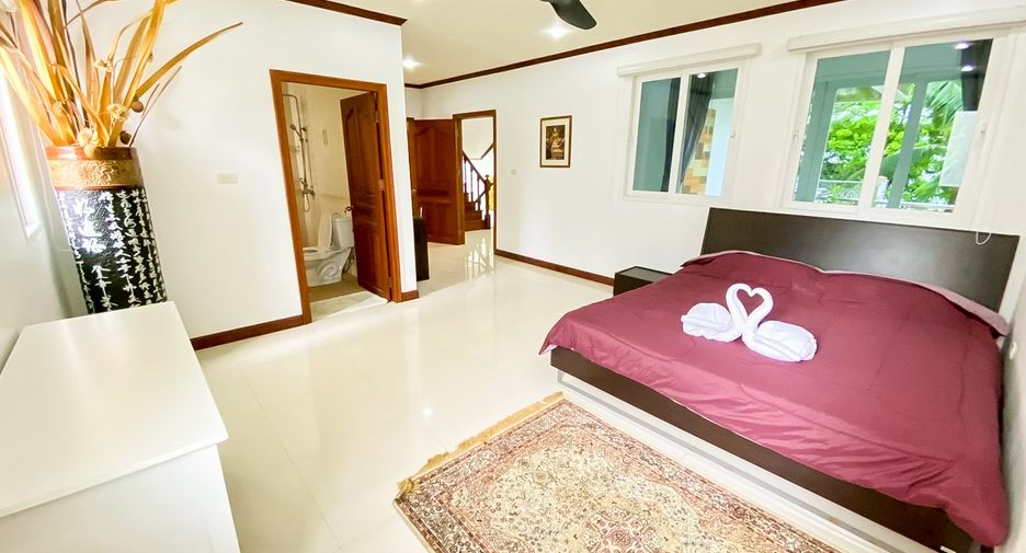 For rent 4 bedrooms house in Bang Lamung, Chonburi
