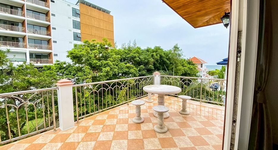 For rent 4 bedrooms house in Bang Lamung, Chonburi