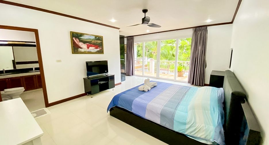 For rent 4 bedrooms house in Bang Lamung, Chonburi
