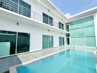For rent 6 bedrooms house in Bang Lamung, Chonburi