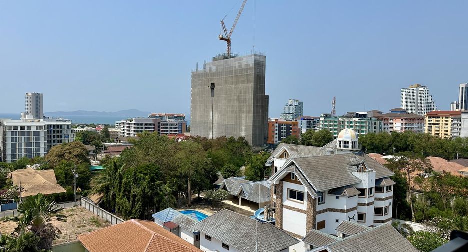 For sale 1 bed condo in Bang Lamung, Chonburi