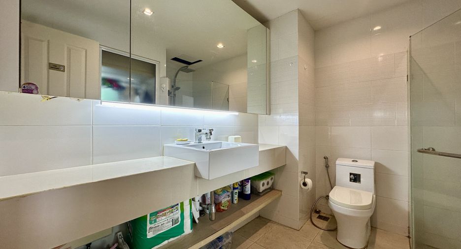 For sale 1 bed condo in Pratumnak, Pattaya