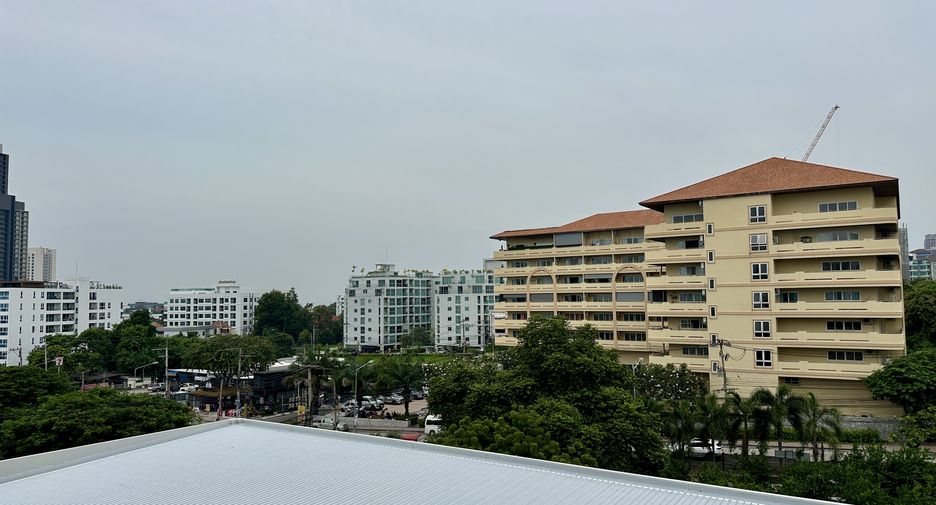 For sale 1 bed condo in Pratumnak, Pattaya