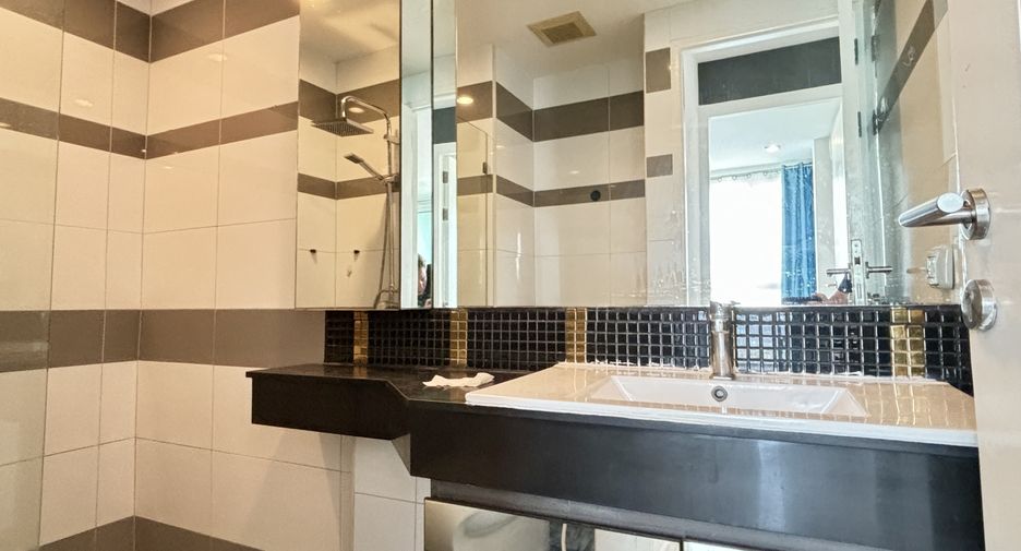 À vendre 1 chambre condo à Pratumnak, Pattaya