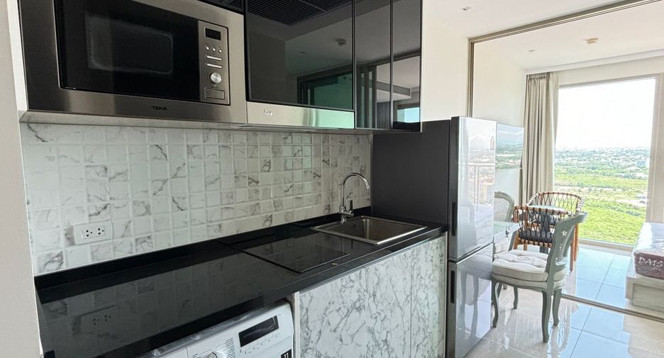 For sale 1 bed condo in Bang Lamung, Chonburi