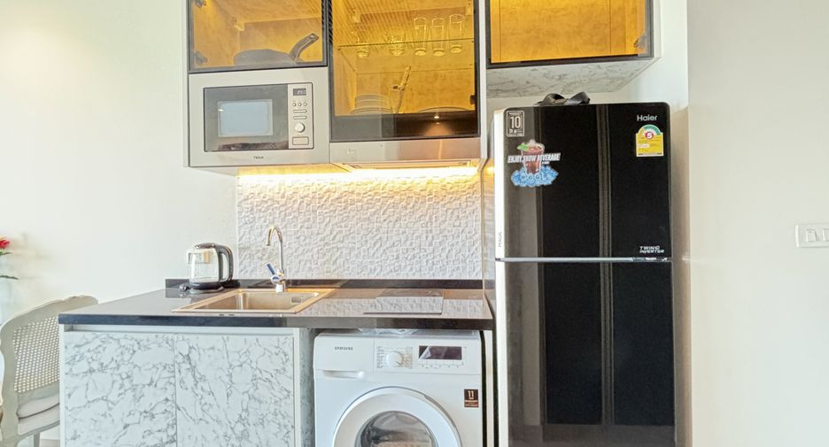 For sale 1 bed condo in Bang Lamung, Chonburi