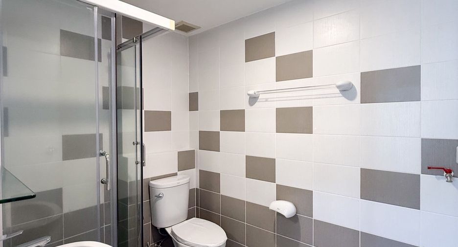 For sale 1 bed condo in Mueang Phuket, Phuket