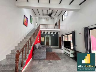À louer et à vendre 3 chambres maison à Bang Lamung, Chonburi