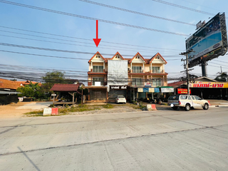À vendre 2 chambres local commercial à Bang Saray, Pattaya